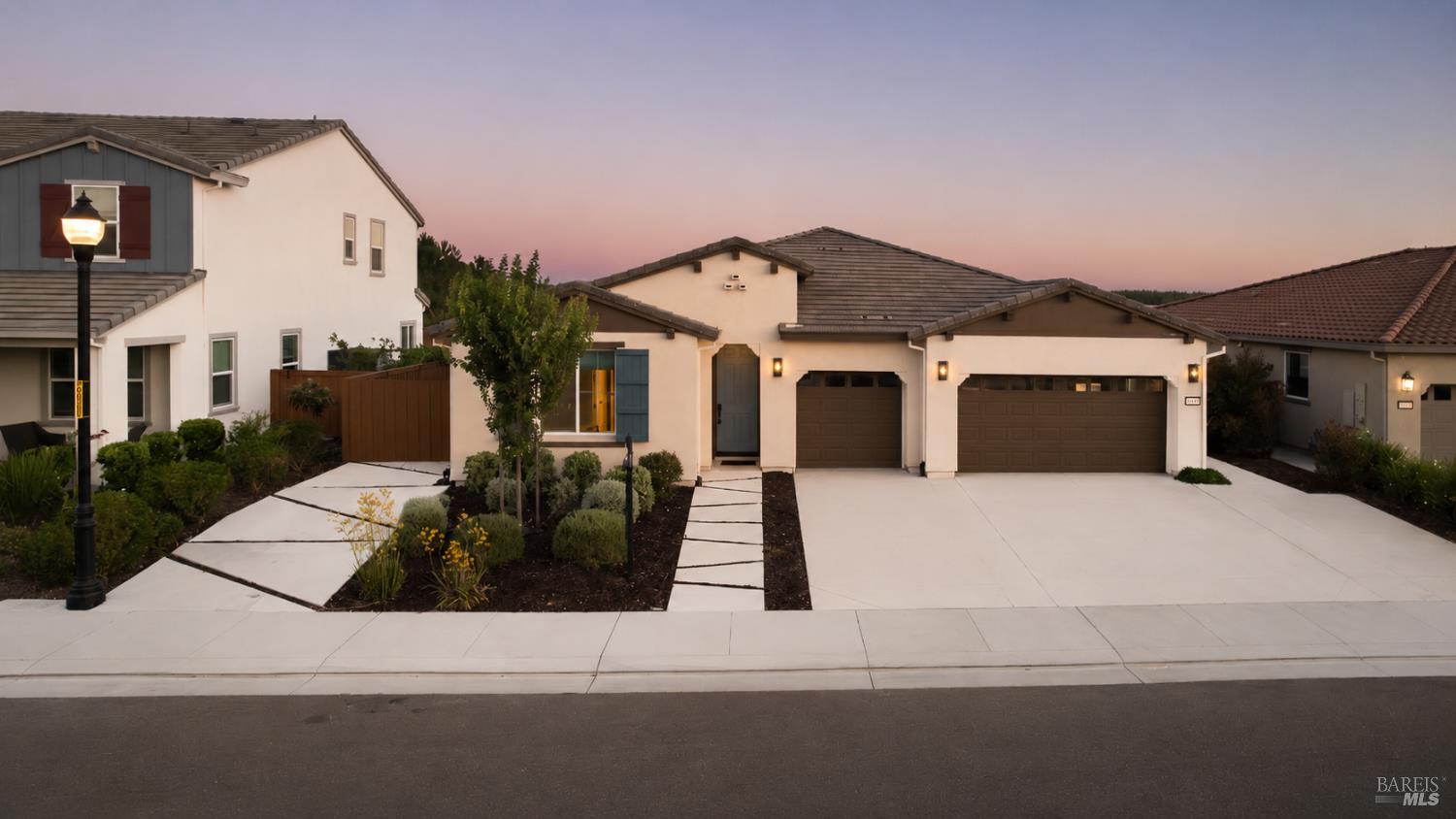 1455 Blossom Way Dixon CA 95620