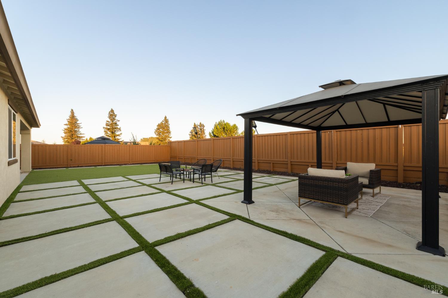 1455 Blossom Way Dixon CA 95620
