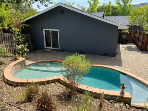 111 Grace Court Cloverdale CA 95425