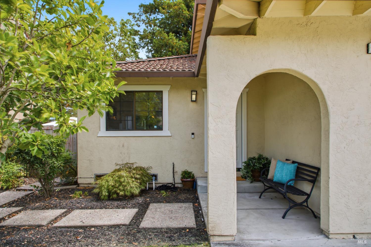 903 Hacienda Circle Rohnert Park CA 94928