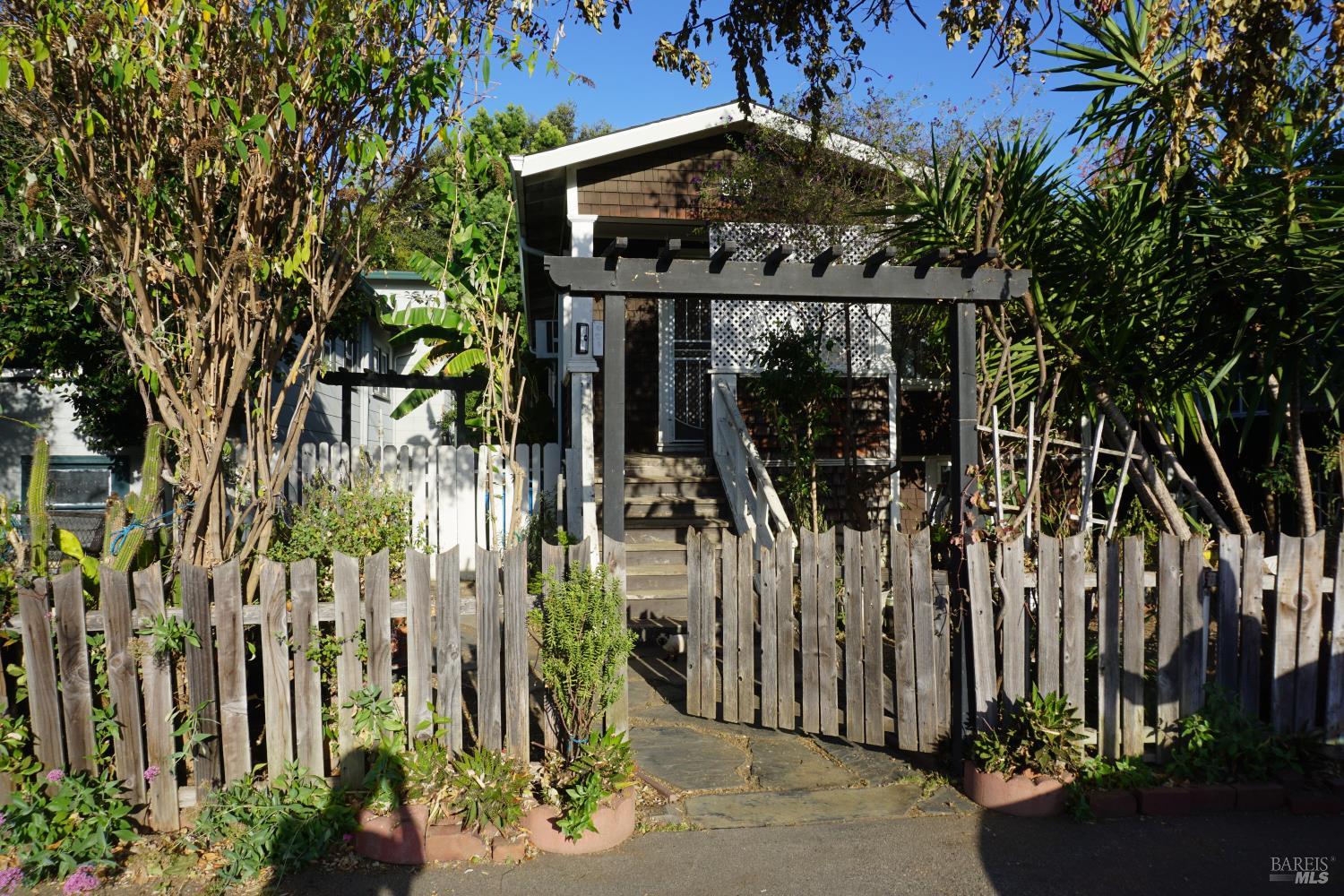 819 Monterey Street Vallejo CA 94590