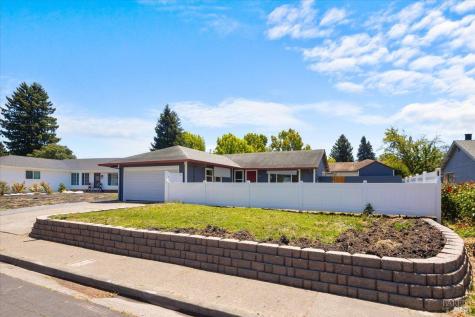 752 Lindsay Avenue Rohnert Park CA 94928
