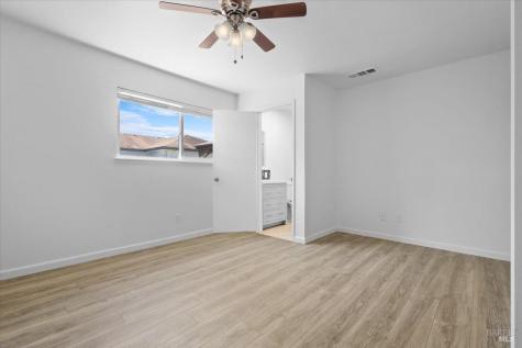 752 Lindsay Avenue Rohnert Park CA 94928