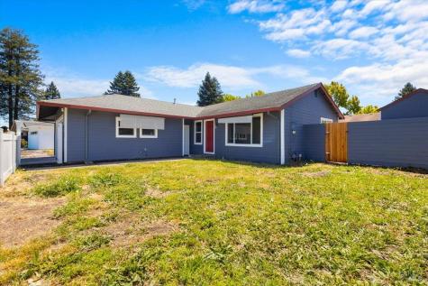 752 Lindsay Avenue Rohnert Park CA 94928