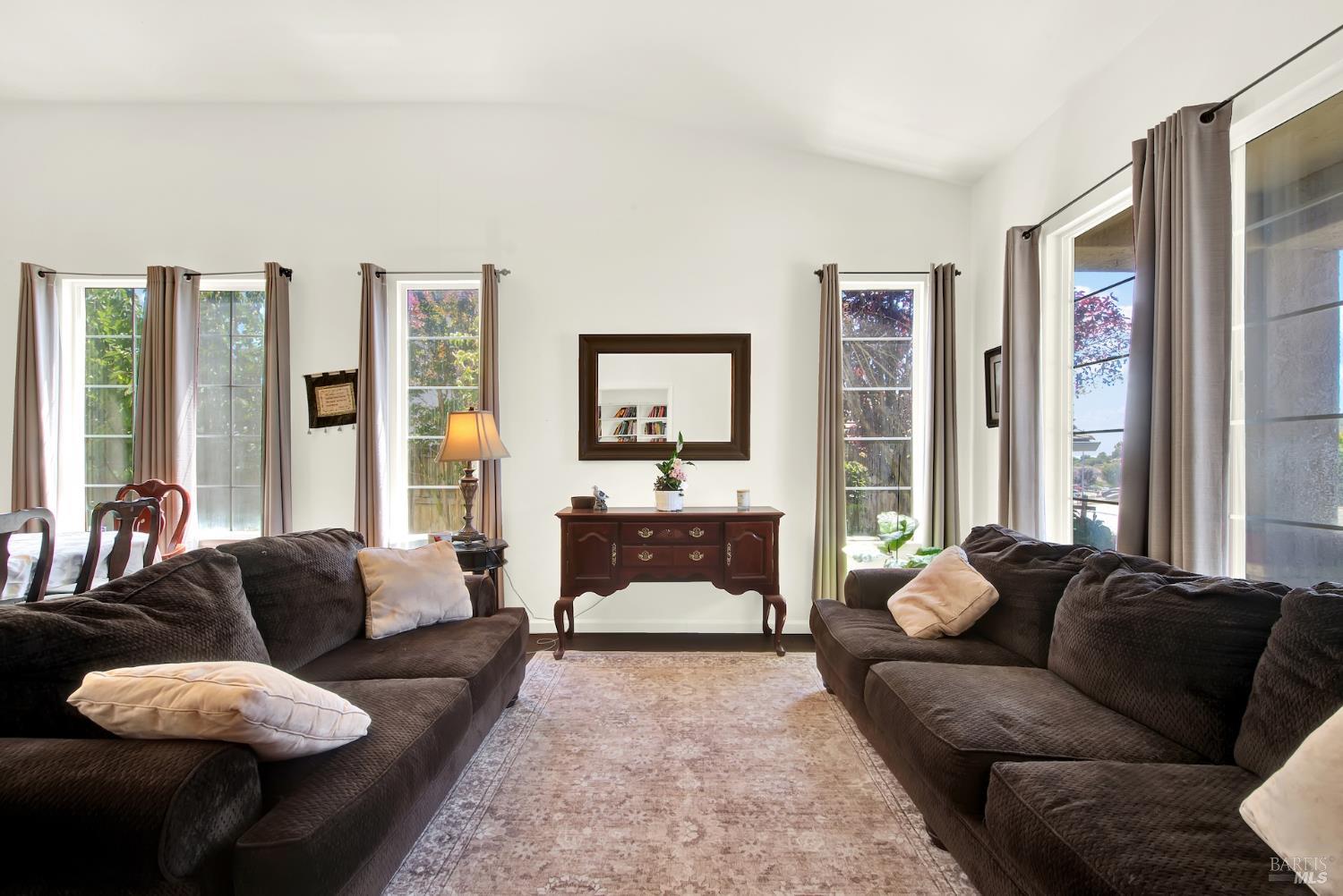 6272 Pebble Beach Drive Vallejo CA 94591