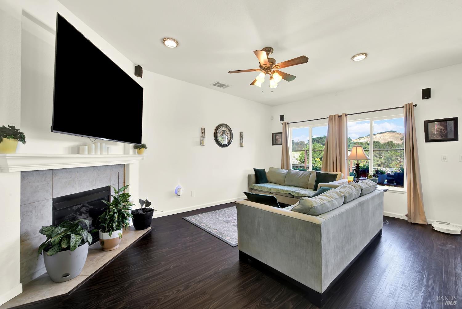 6272 Pebble Beach Drive Vallejo CA 94591