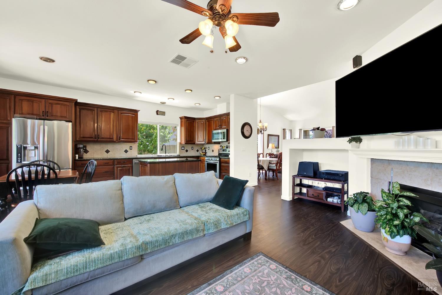 6272 Pebble Beach Drive Vallejo CA 94591