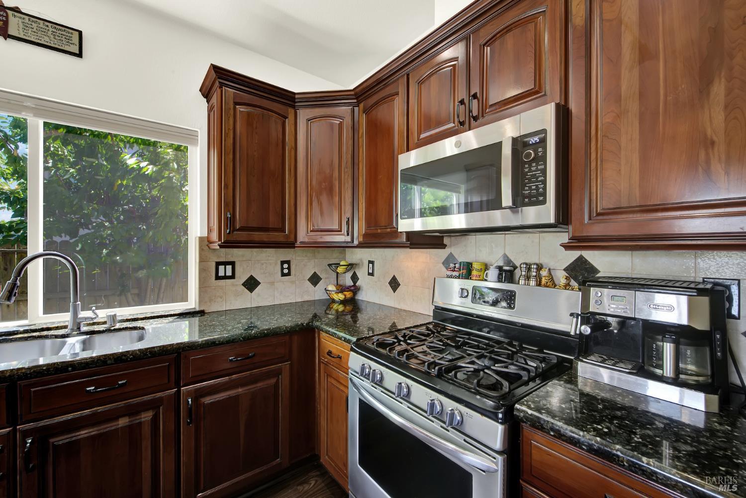 6272 Pebble Beach Drive Vallejo CA 94591