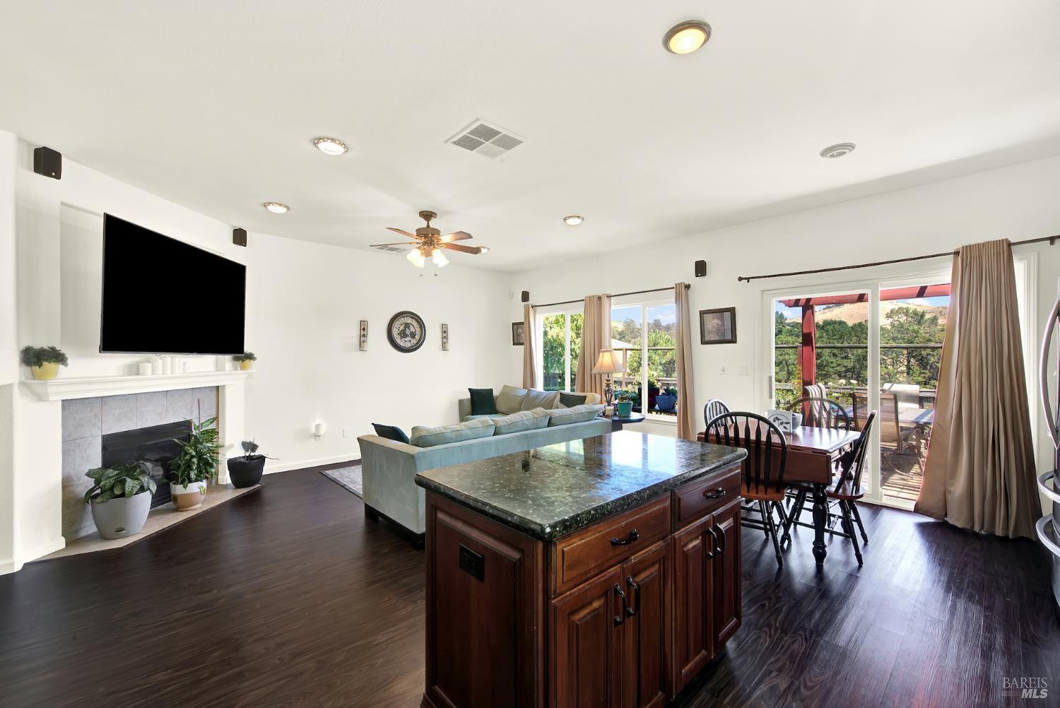 6272 Pebble Beach Drive Vallejo CA 94591