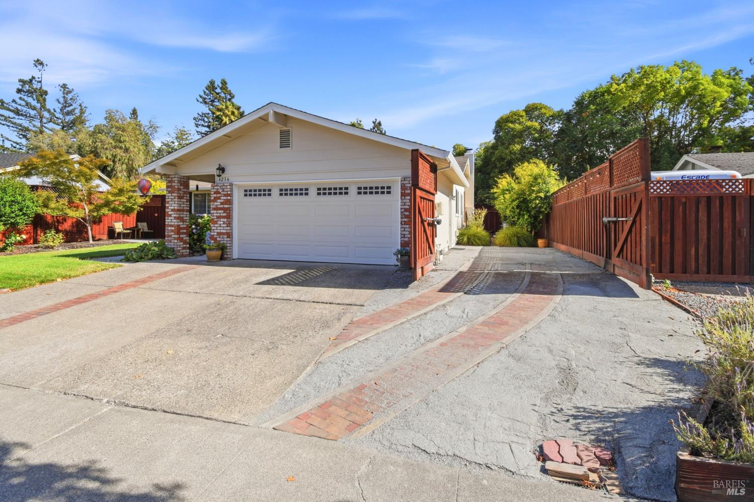 4236 Brookshire Circle Santa Rosa CA 95405