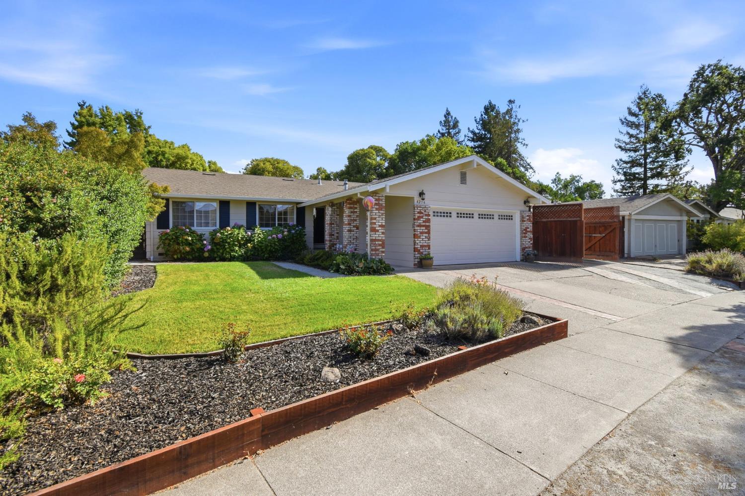 4236 Brookshire Circle Santa Rosa CA 95405
