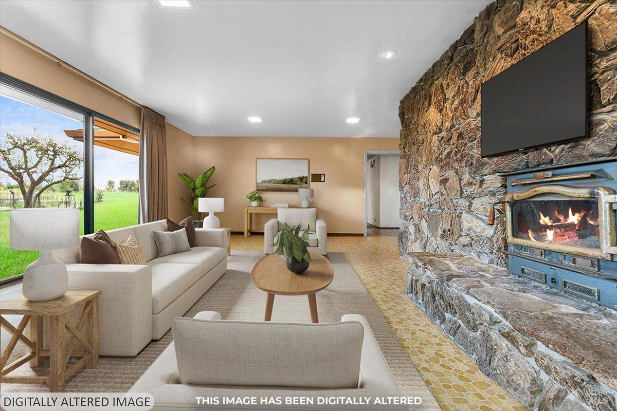 2062 Woolsey Road Fulton CA 95439