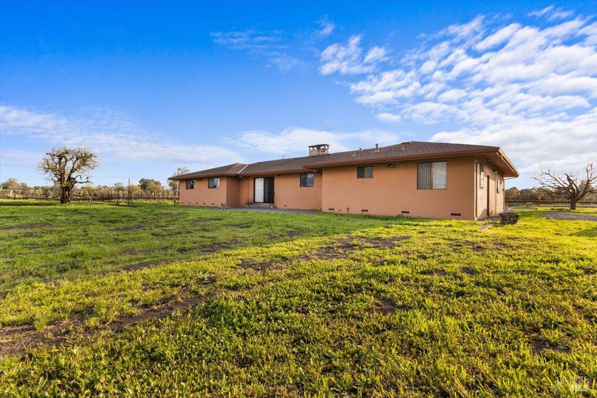 2062 Woolsey Road Fulton CA 95439
