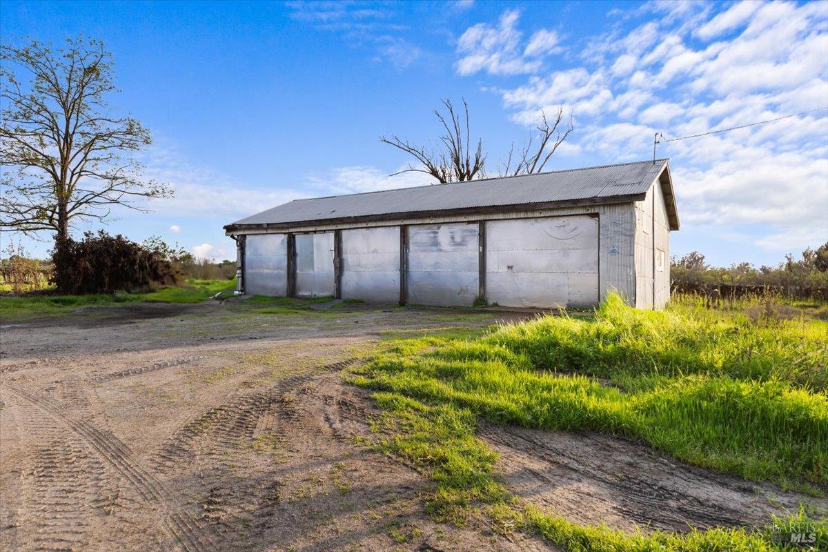 2062 Woolsey Road Fulton CA 95439