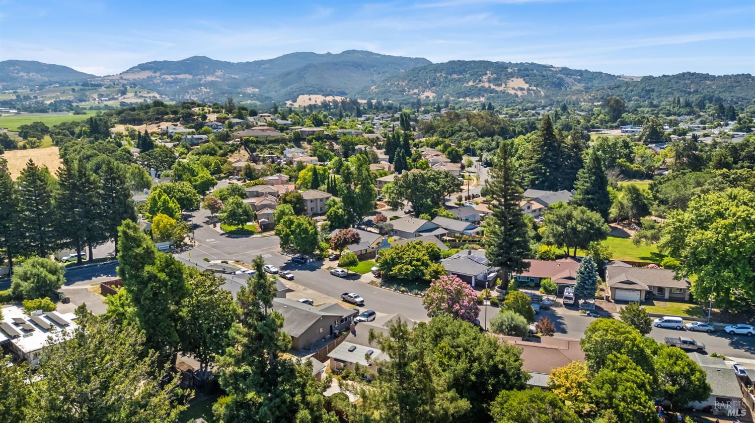 1172 Cayetano Drive Napa CA 94559