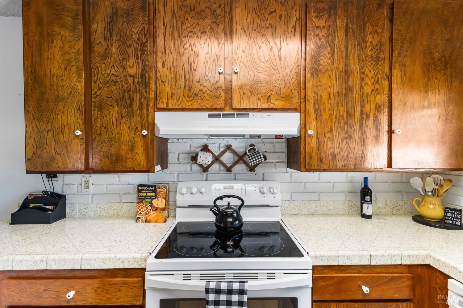 1172 Cayetano Drive Napa CA 94559