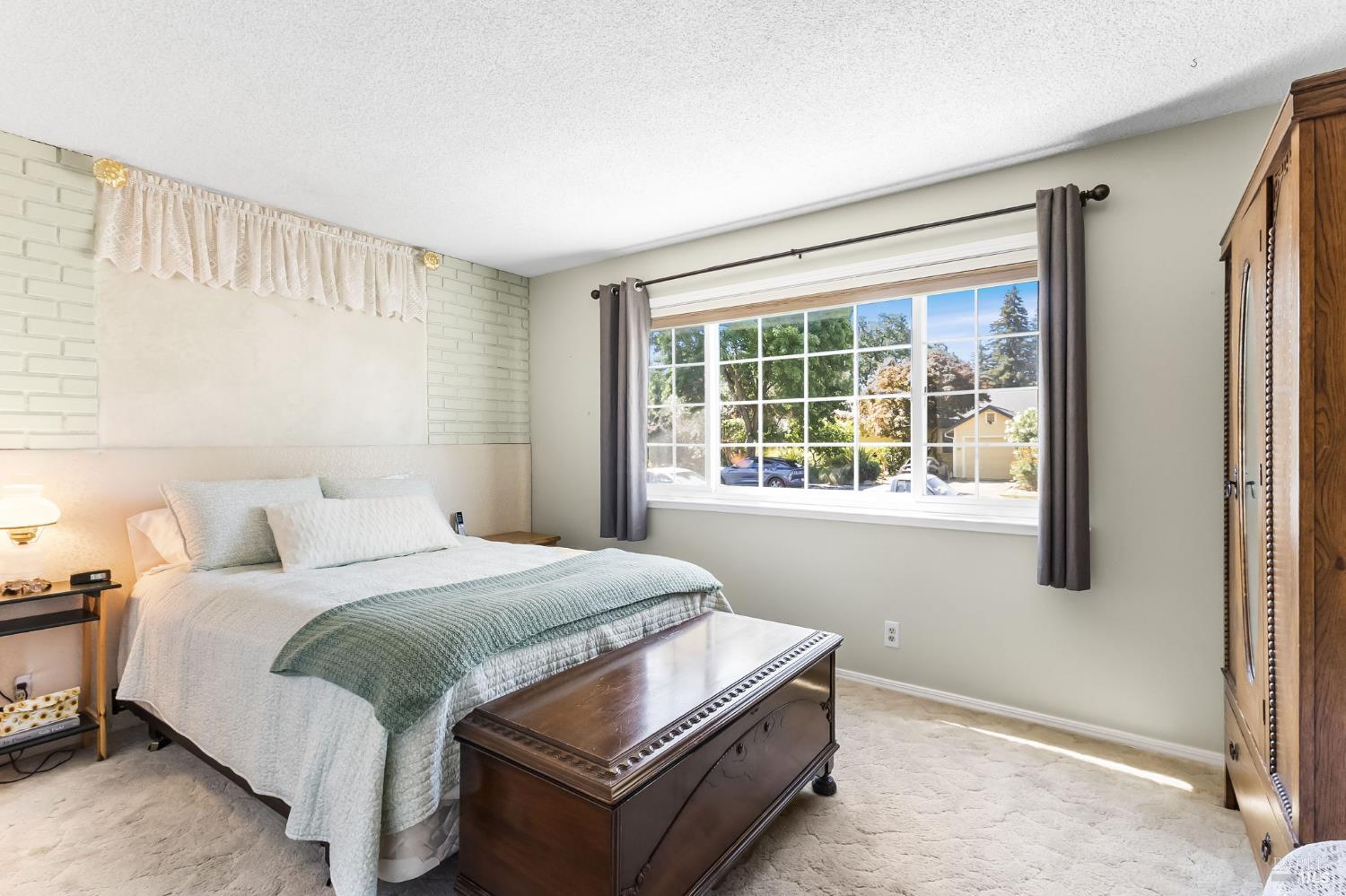 1172 Cayetano Drive Napa CA 94559