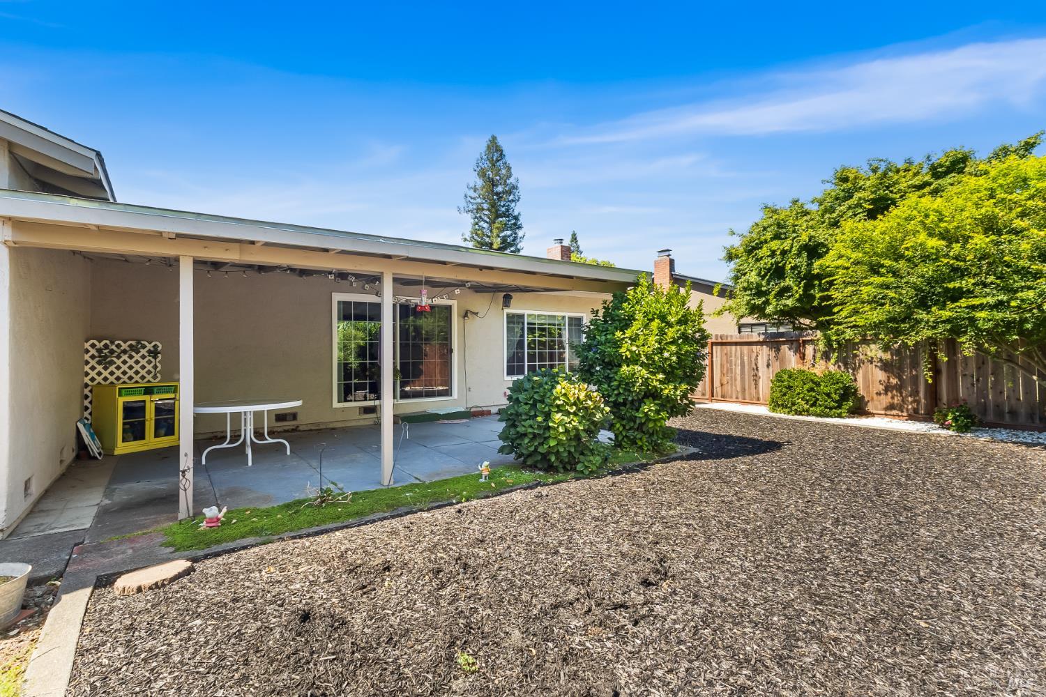 1172 Cayetano Drive Napa CA 94559