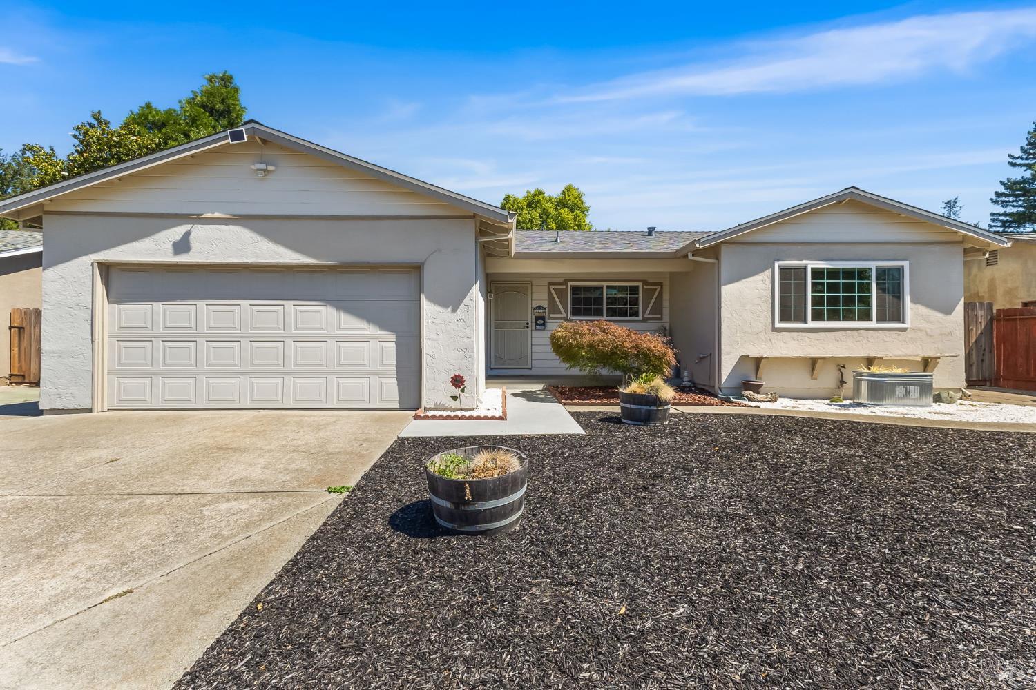 1172 Cayetano Drive Napa CA 94559