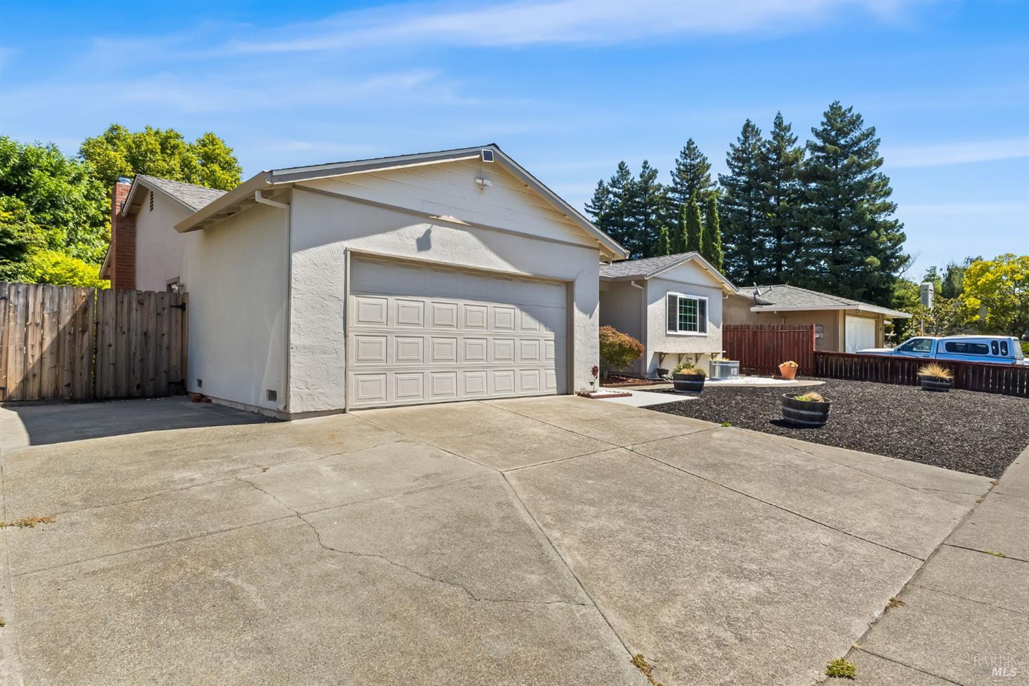 1172 Cayetano Drive Napa CA 94559