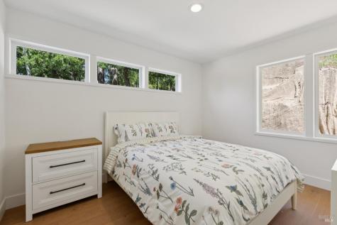 25 Brushwood Lane Greenbrae CA 94904
