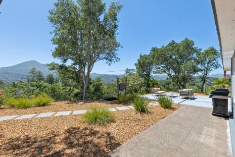 25 Brushwood Lane Greenbrae CA 94904