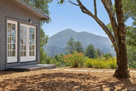 25 Brushwood Lane Greenbrae CA 94904