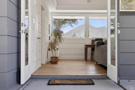 25 Brushwood Lane Greenbrae CA 94904