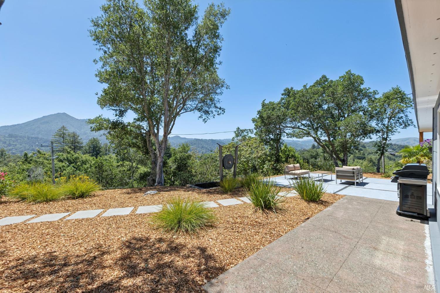 25 Brushwood Lane Greenbrae CA 94904