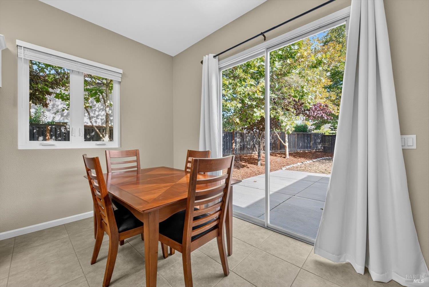 625 Blossom Oak Court Vacaville CA 95688
