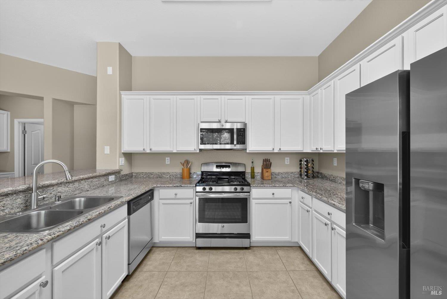 625 Blossom Oak Court Vacaville CA 95688
