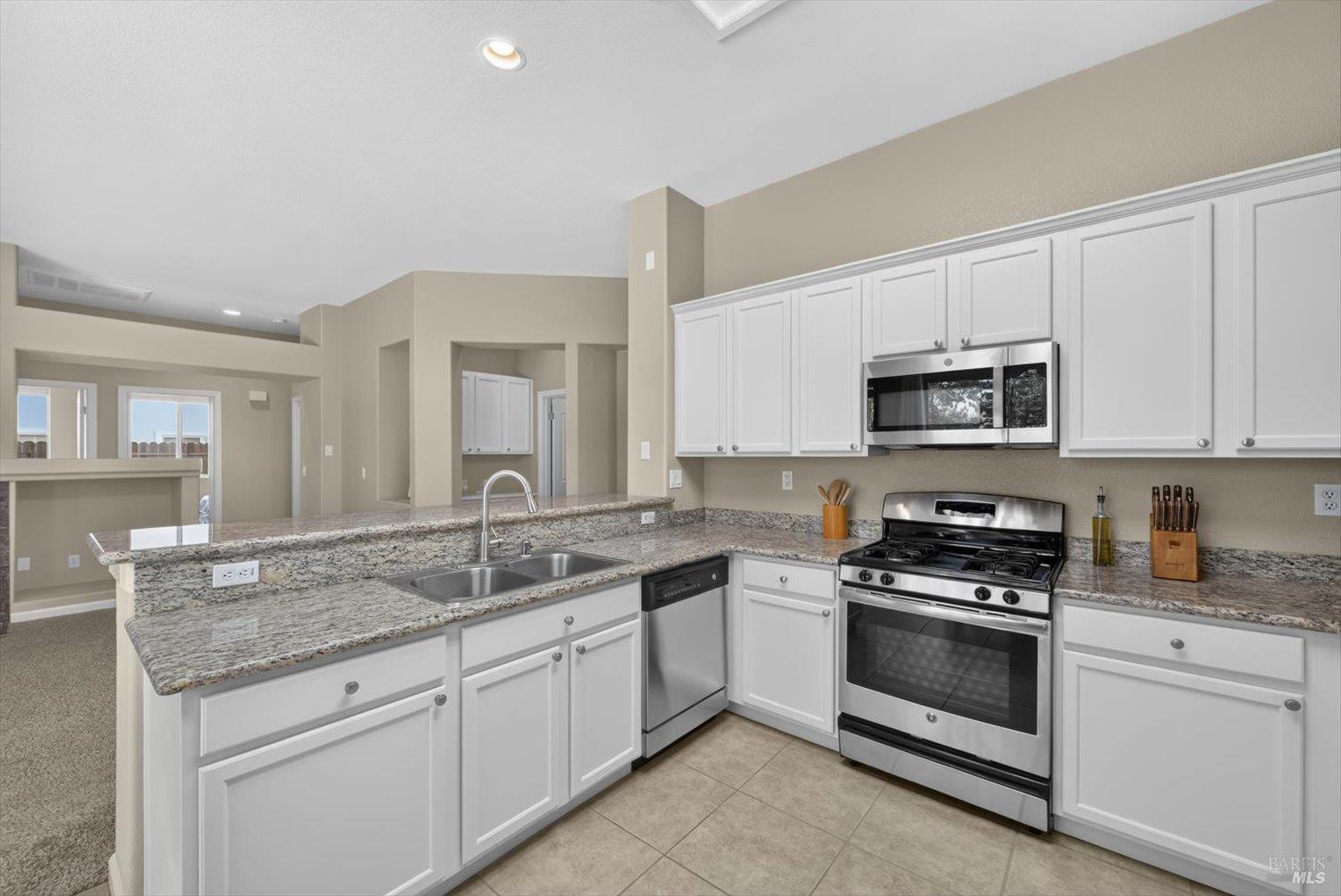 625 Blossom Oak Court Vacaville CA 95688