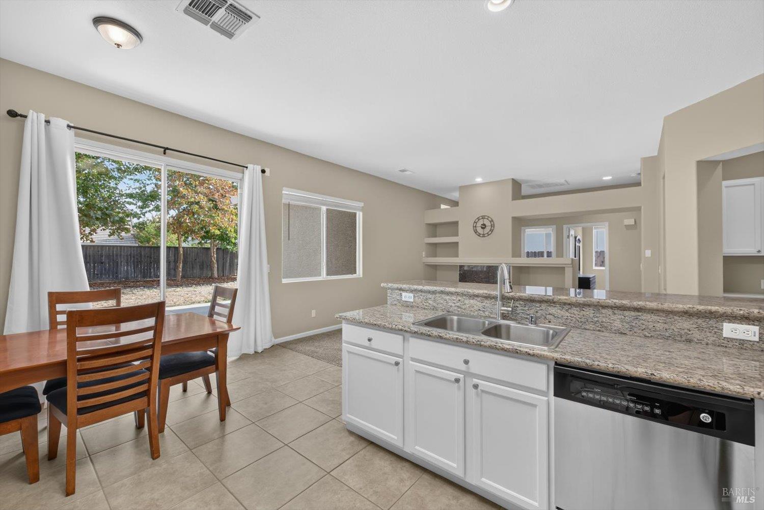 625 Blossom Oak Court Vacaville CA 95688
