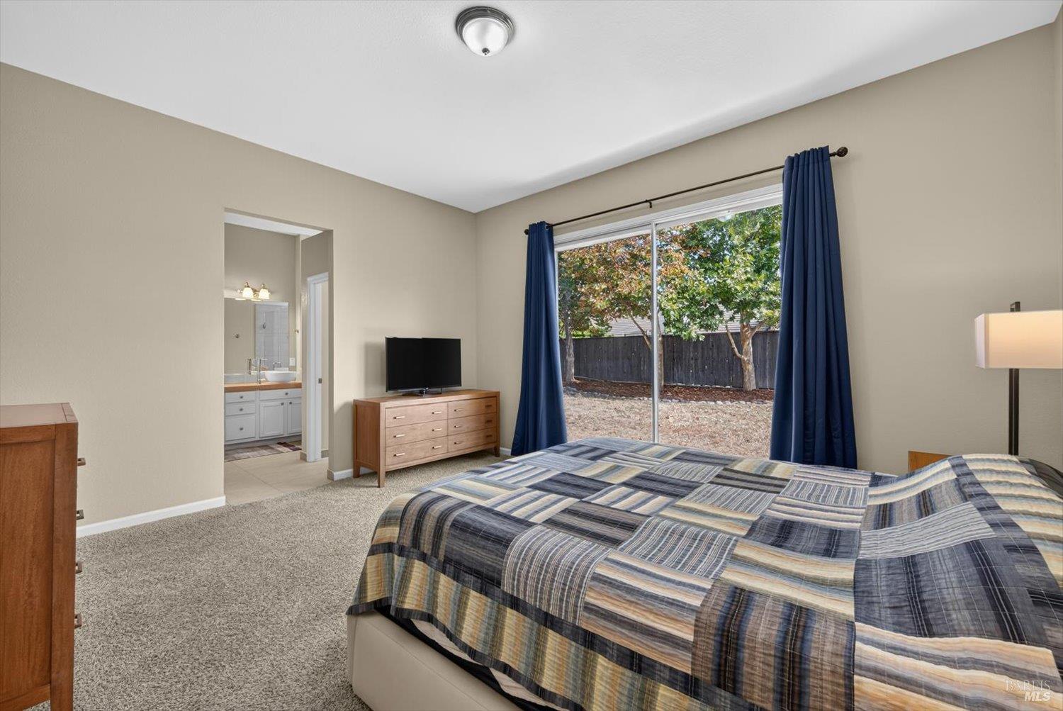 625 Blossom Oak Court Vacaville CA 95688