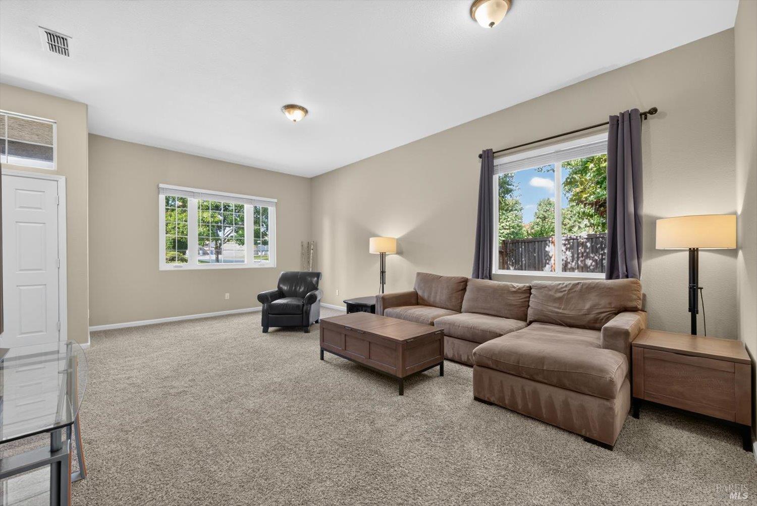 625 Blossom Oak Court Vacaville CA 95688