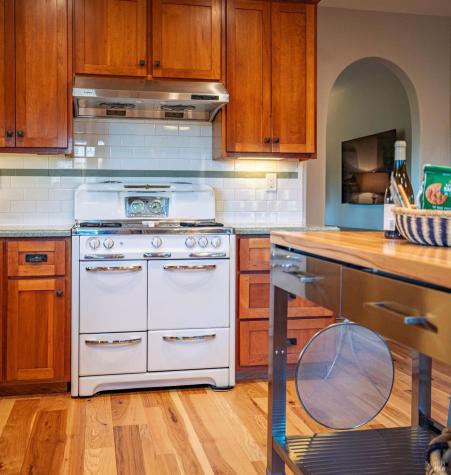 4605 Gravenstein Highway N Sebastopol CA 95472