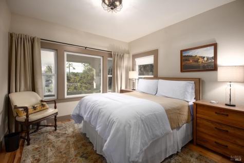 4605 Gravenstein Highway N Sebastopol CA 95472