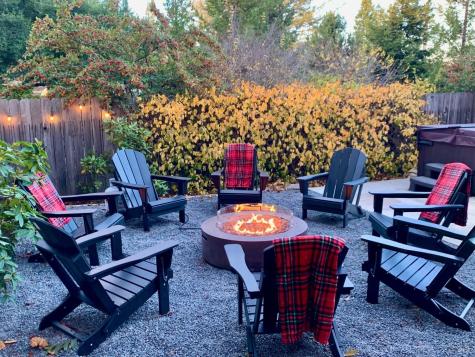 4605 Gravenstein Highway N Sebastopol CA 95472