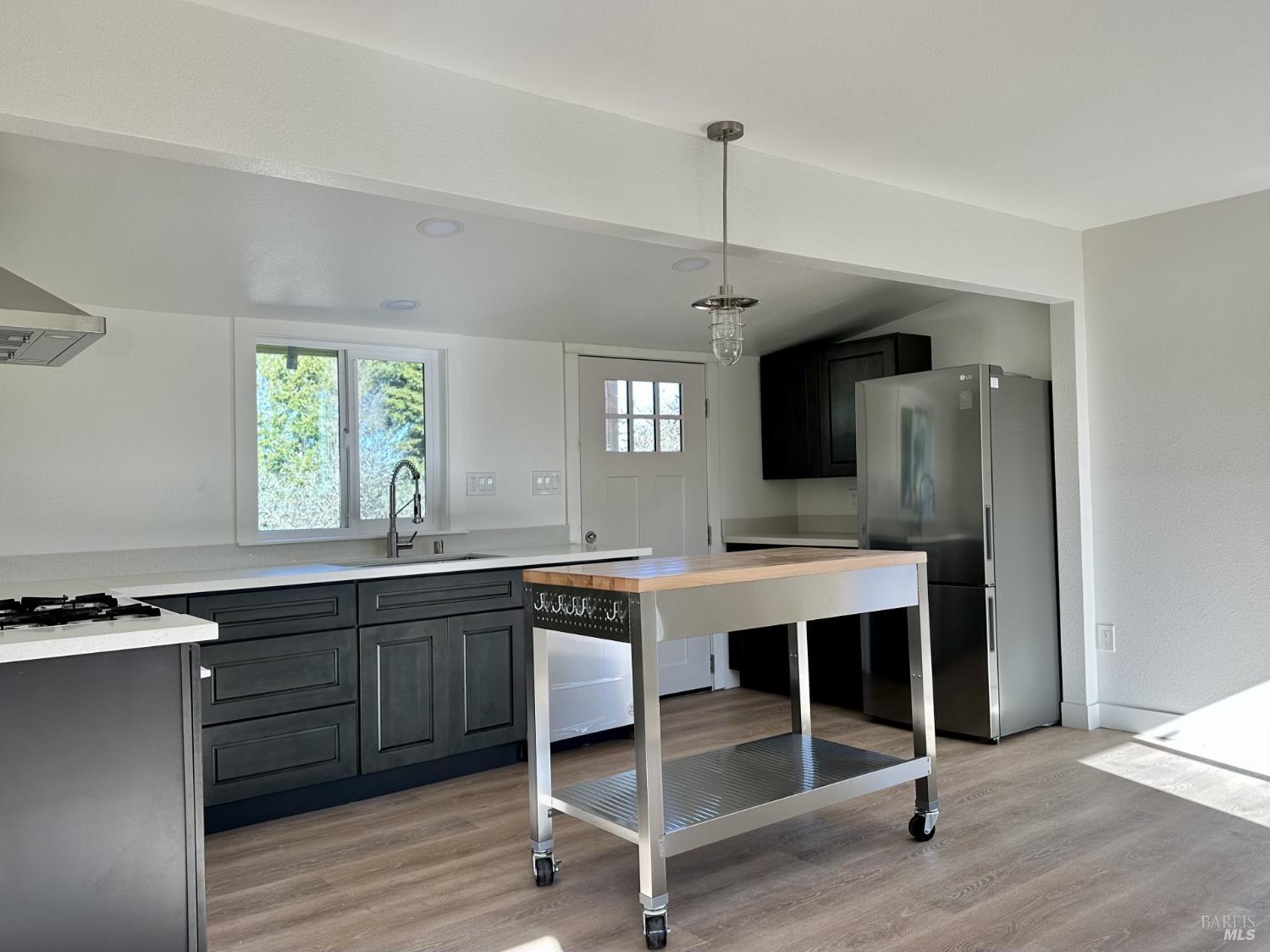 4605 Gravenstein Highway N Sebastopol CA 95472