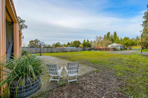 2103 Bodega Avenue Petaluma CA 94952