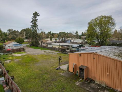 2103 Bodega Avenue Petaluma CA 94952