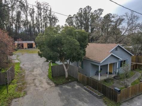 2103 Bodega Avenue Petaluma CA 94952