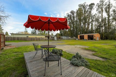 2103 Bodega Avenue Petaluma CA 94952