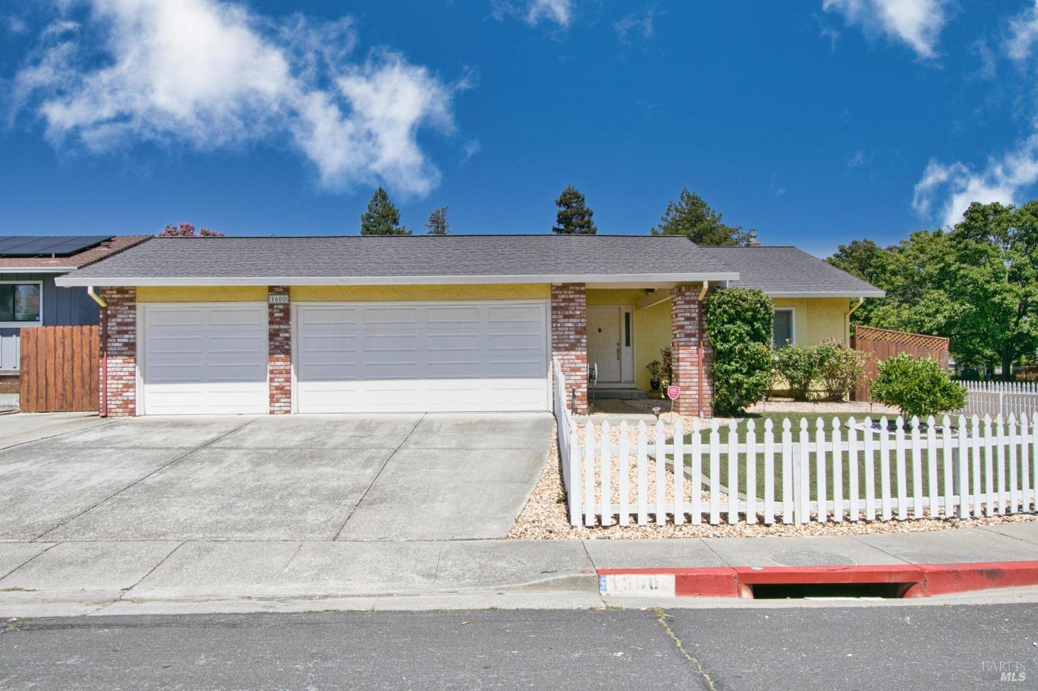 1600 Moraga Drive Fairfield CA 94534