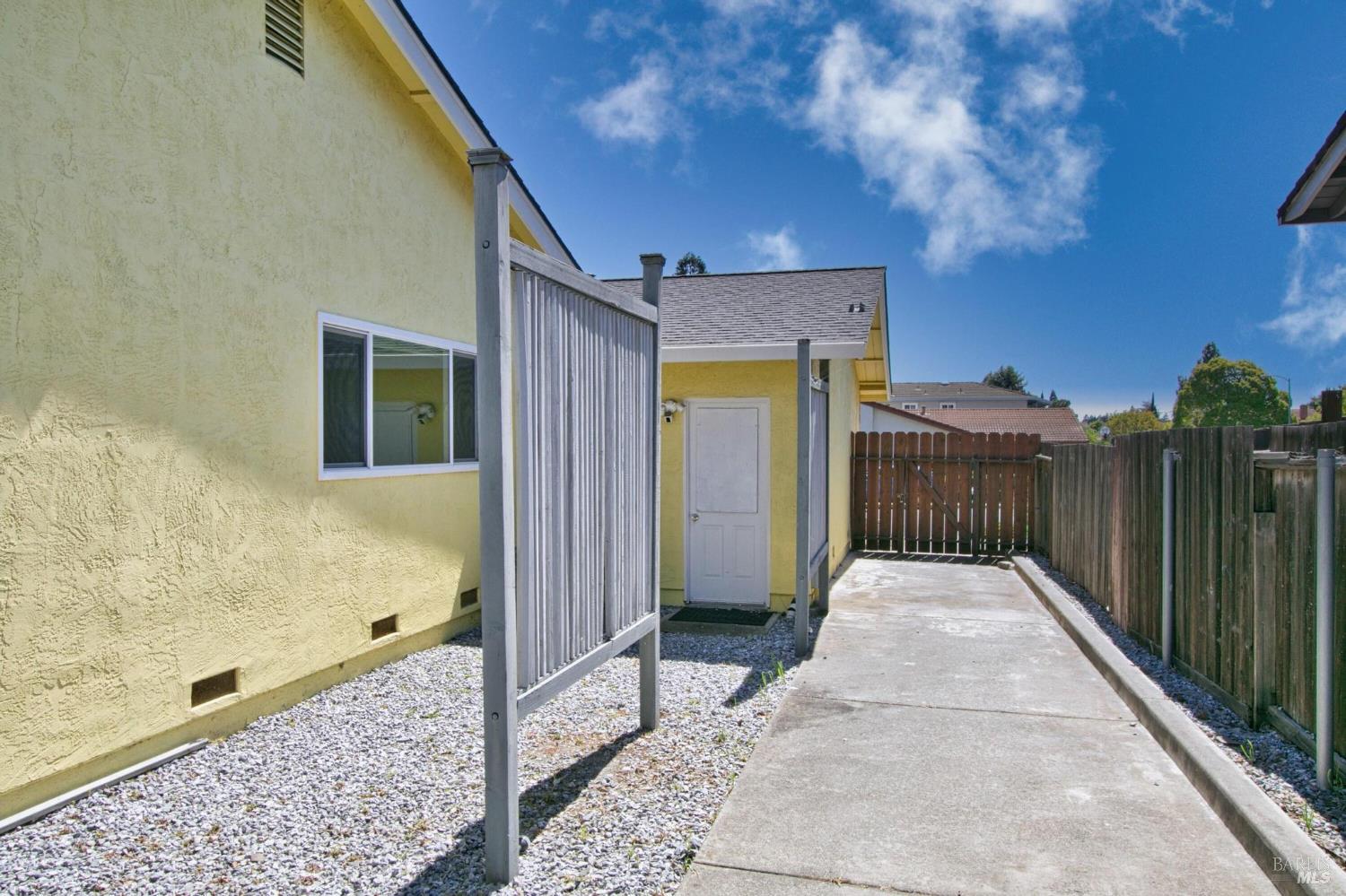 1600 Moraga Drive Fairfield CA 94534