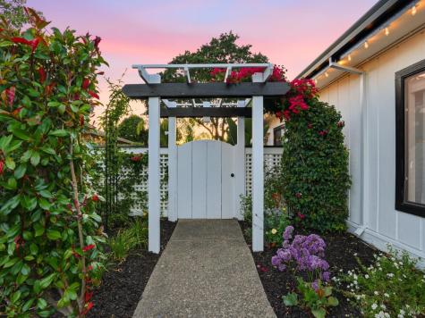 14 Villa Place Novato CA 94945