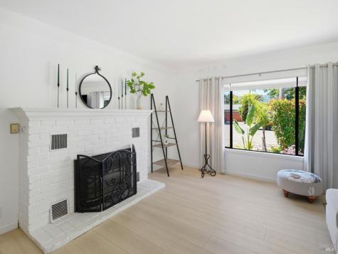 14 Villa Place Novato CA 94945