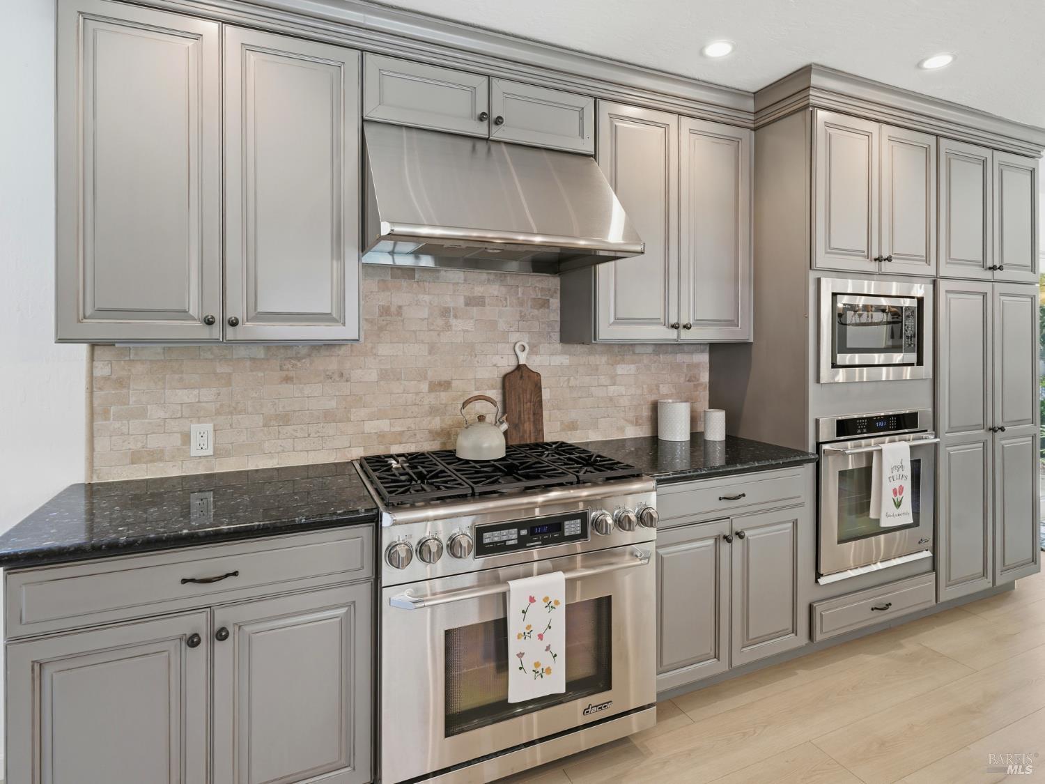 14 Villa Place Novato CA 94945