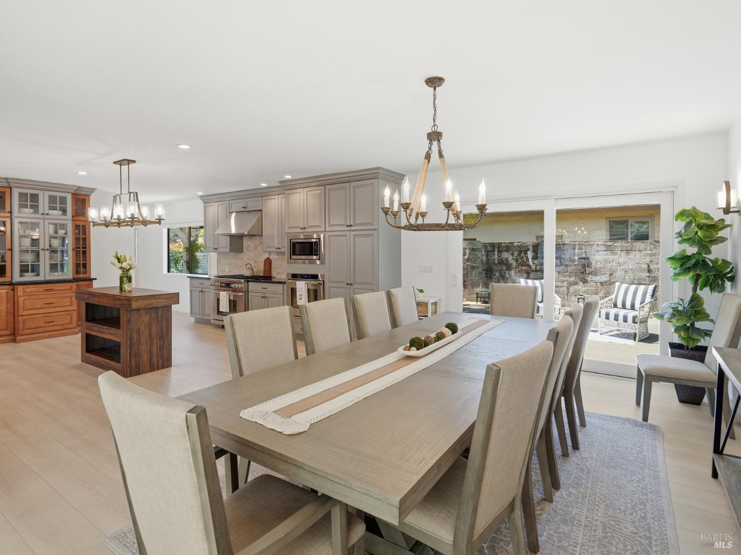 14 Villa Place Novato CA 94945
