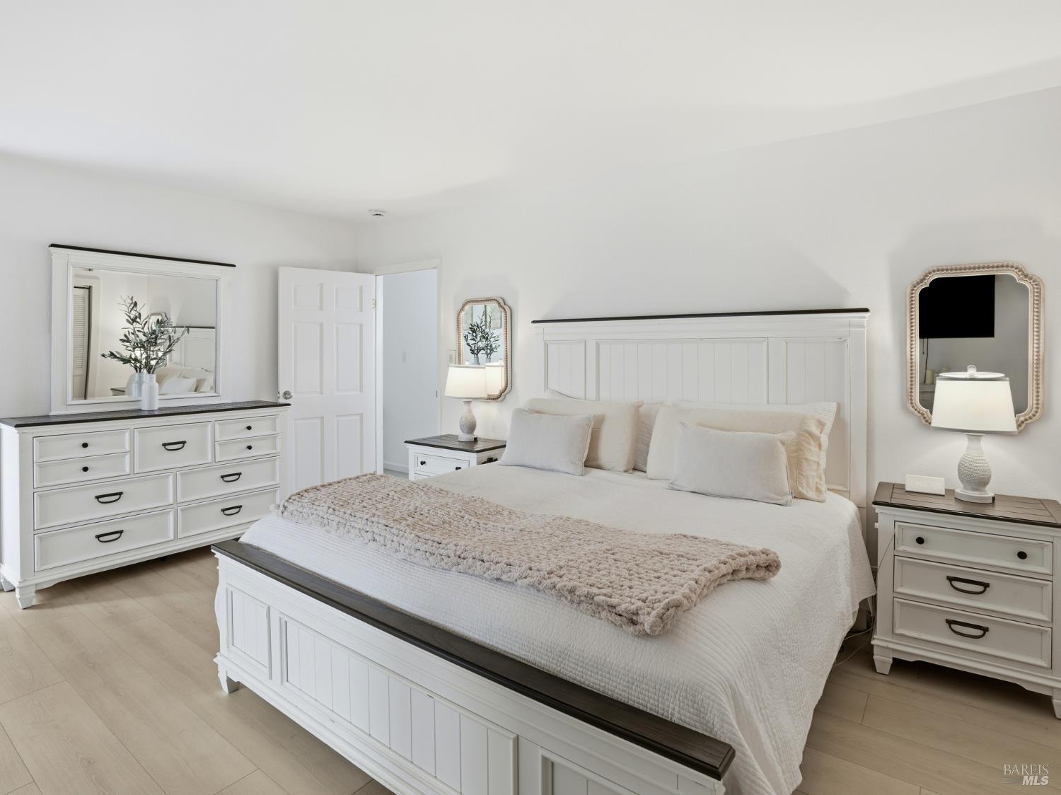 14 Villa Place Novato CA 94945